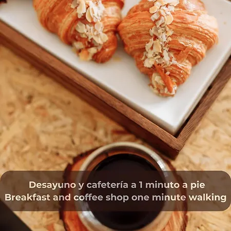 דירה Chocolate Cookie- Ac, High Speed Internet, Desk With Natural Light, Sunny Terrace And Pool קורלחו